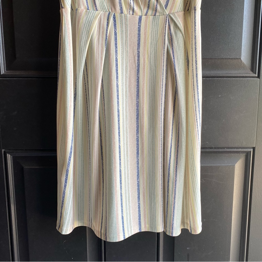 NWT BCBGeneration Surplice Striped Drape Mini Dress Size Medium - Picture 5 of 9